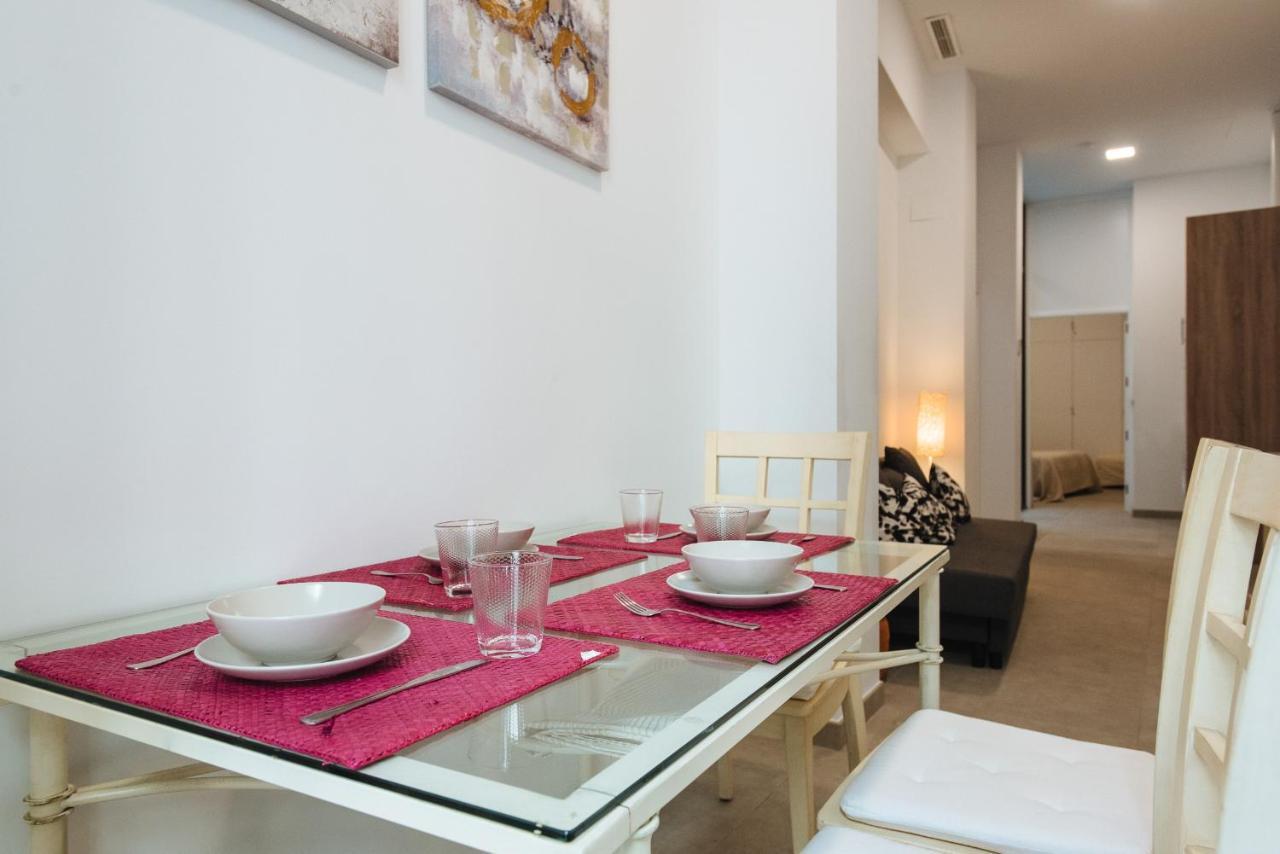 Apartamento Centrico En La Calle Cruz Verde, 10 Севілья Екстер'єр фото